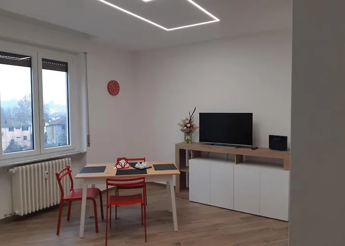 L' Aurora ノーヴィ・リーグレ